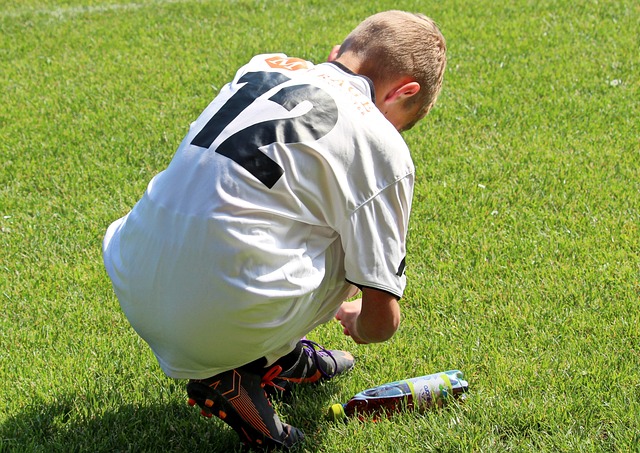 “那甚至是赞助商？” – 网球明星很高兴获得有史以来最大的决赛……但球迷们不能停止盯着他的帽子.